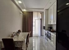 Cəfər Xəndan küçəsi