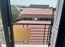 Masazır qəsəbəsi London tipli binada