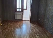 Təbriz küç. Heydər Əliyev Mərkəzinin tam yanı