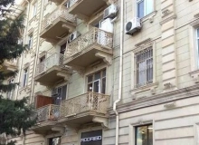 Nəsimi rayonu, Azadliq prospekt