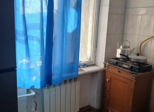 Qara Qarayev metrosu və 145 saylı məktəbin yaxınlığı