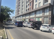 Montində,Rəssamlıq Akademiyasının yaxınlığında
