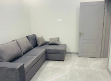 Dərnəgül metrosunun çıxışı, Cəfər Xəndan küç., West Town Yaşayış kompleksində