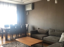 Nərimanov rayonu, Şərq bazarı, 28 may m/s