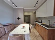 Cəfər Xəndan küçəsi, West Town yaşayış kompleksi