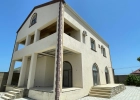Satılır 7 otaqlı həyət evi/bağ evi 450 m², Şüvəlan q.