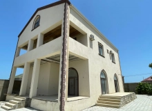 Satılır Satılır 7 otaqlı həyət evi/bağ evi 450 m², Şüvəlan q.