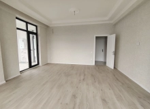 Sumqayıt Bulvarında, Bəyaz Residence