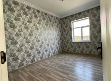 Saray qəsəbəsi, Əsas yola yaxın