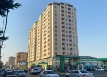 Masazır dairəsi Aplus marketin binası