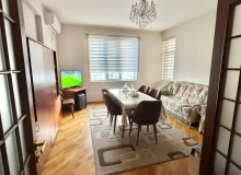 8 Noyabr prospekti,  Rahat Həyat