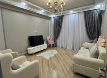 Cəfər Xandan küçəsi