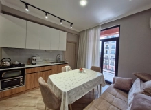 Cəfər Xəndan küçəsi, West Town yaşayış kompleksi