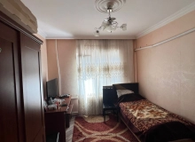 Yeni Yasamal, Qismət Şadlıq Sarayının yanı