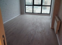 Sumqayıt Bulvarında, Bəyaz Residence