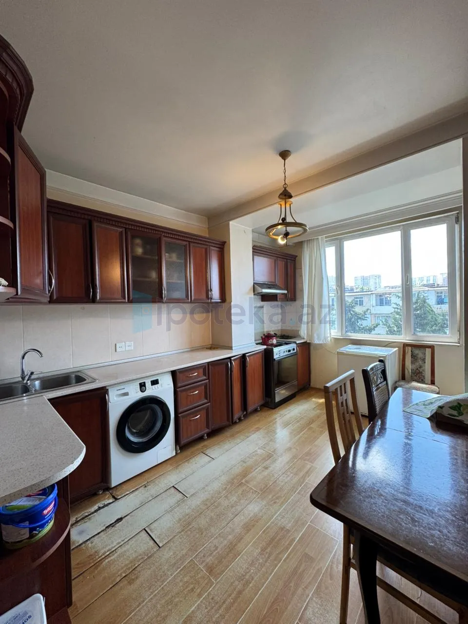 4 Otaq, Köhnə tikili, Nəsimi r., 115.00 m²