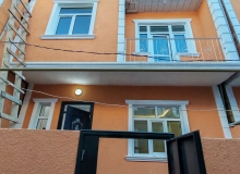 8 saylı məktəbə yaxın