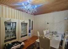 Saray qəsəbəsində, Gəncə təndirinə yaxın