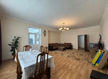 Şəfaət Mehdiyev küçəsi