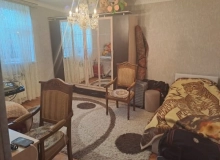 Satılır Hətəm Allahverdiyev küçəsi