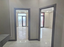 Cəfər Xəndan küçəsi