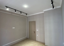 Dərnəgül metrosunun çıxışı, Cəfər Xəndan küç., West Town Yaşayış kompleksində