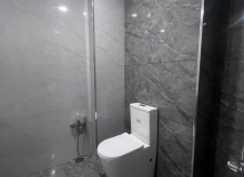 Dərnəgül metrosunun çıxışı, Cəfər Xəndan küç., West Town Yaşayış kompleksində