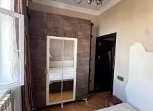 İstiqlaliyyət küçəsi