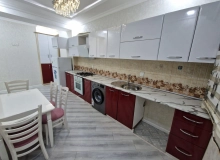 Masazır, İstiqlaliyyət küçəsi