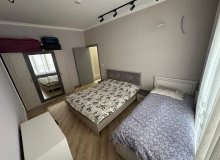 West Town yaşayış kompleksı