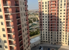 Dərnəgül metrosunun çıxışı, Cəfər Xəndan küç., West Town Yaşayış kompleksində