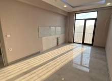 DCəfər Xəndan küçəsi, West Town Yaşayış kompleksi