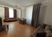 Bayıl qəsəbəsi,Bayraq meydanına piyada məsafə