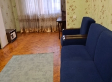 Yasamal rayonu, İzmir küçəsində