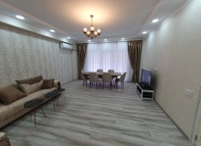 Əbdülvəhhab Salamzadə küçəsi