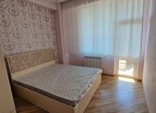 İstiqlaliyyət küçəsi