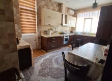 Şirin Mirzəyev küçəsi