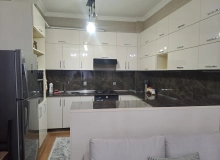 Yeni Günəşli D massivi