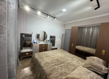 Cəfər Xəndan küçəsi, West Town yaşayış kompleksi