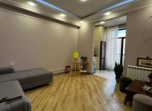 Cəfər Xəndan küçəsi