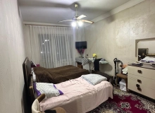 Xətai rayonu, Məzahir Rüstəmov küçəsində