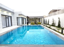 Həyət evi, Merdekan qesebesi