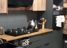 Masazırın girişində