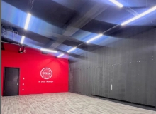 28 May metrosuna piyada məsafədə.
