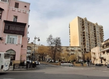 Axundov bağına yaxın, B.Sərdarov küç.