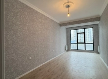 Sumqayıt Bulvarında, Bəyaz Residence