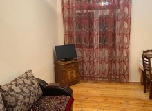 Mirzəbala Əhmədzadə küçəsi