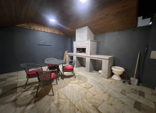 Satılır 4 otaqlı həyət evi/bağ evi 170 m², Mərdəkan q.