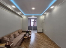 Cəfər Xəndan küçəsi, West Town yaşayış kompleksi