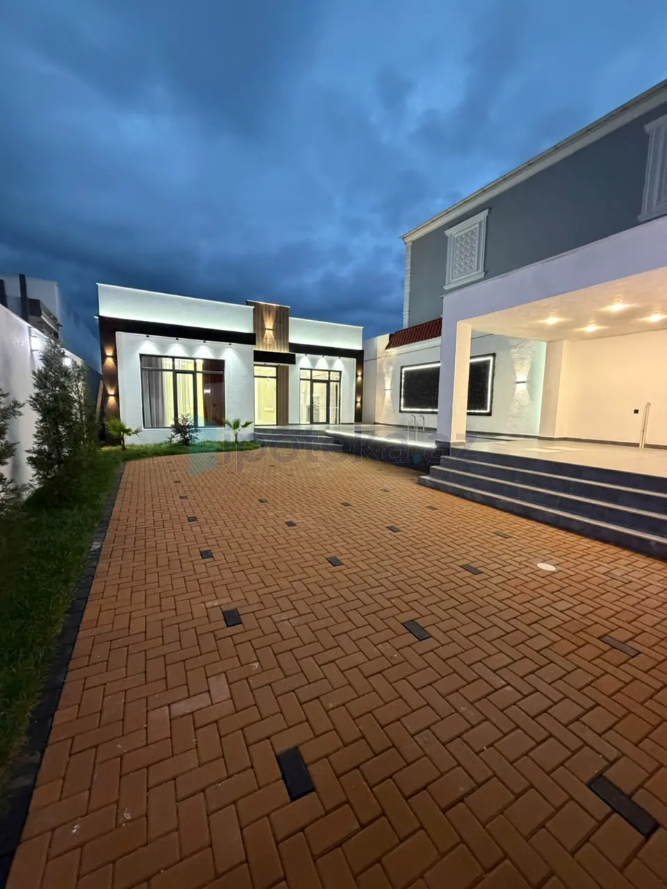 4 Otaq, Bağlar, Xəzər r., Mərdəkan q., 160.00 m²